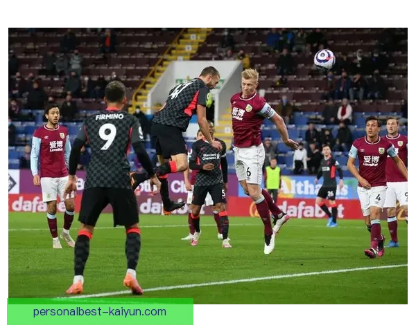 诺丁汉进攻套路表现稳健，逐渐形成独特战术风格引发关注